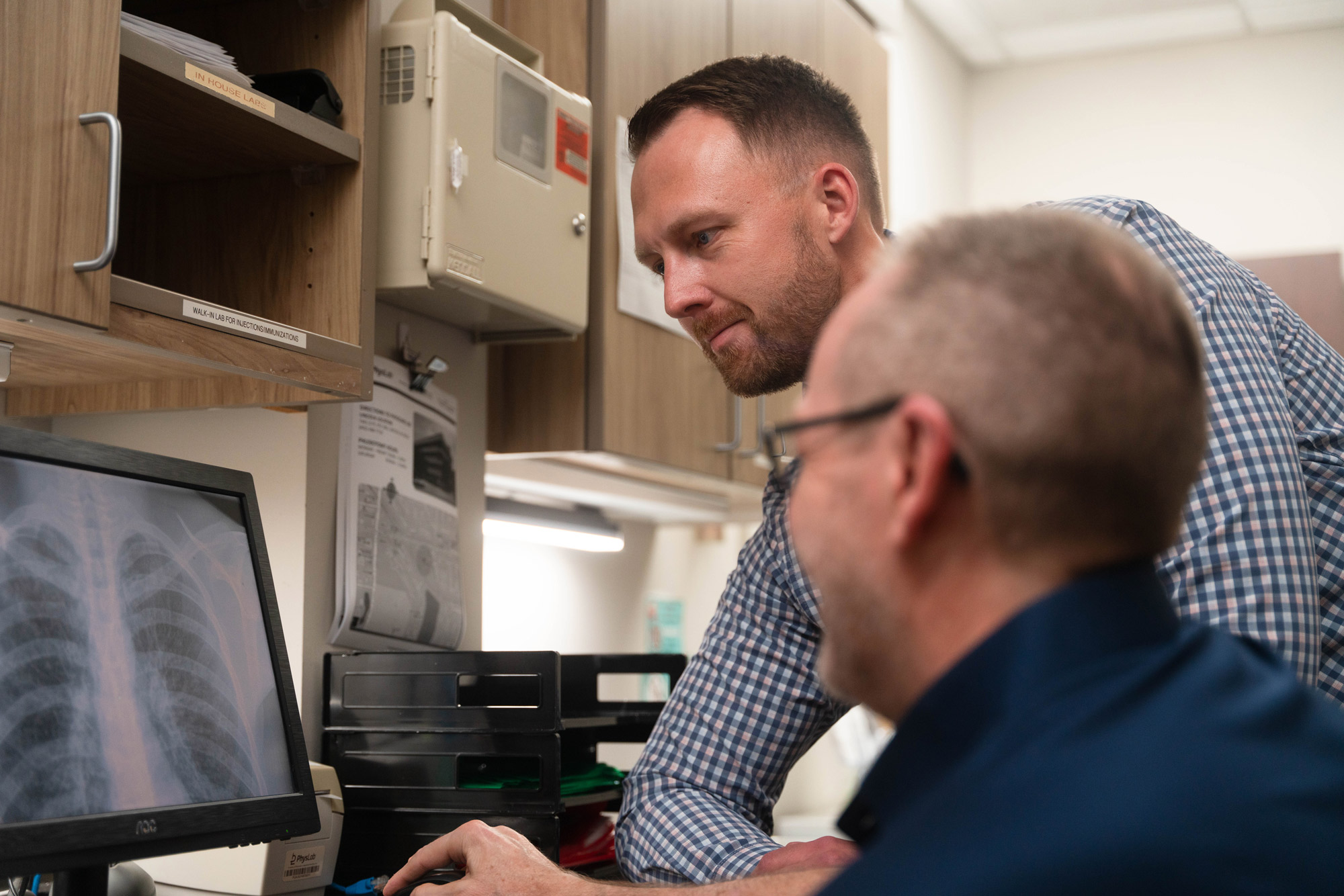fallbrook family providers reading x-ray